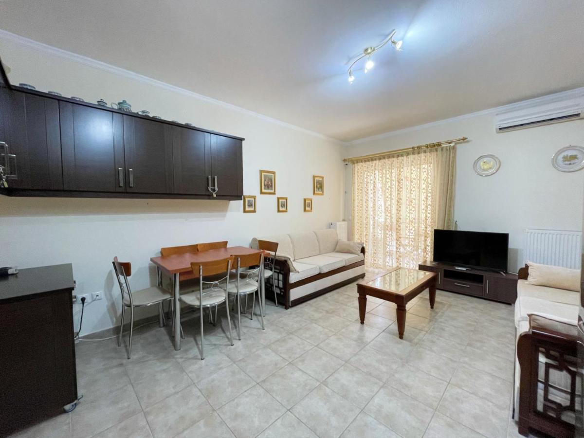 Zeta's Apartment in Nauplion Buitenkant foto